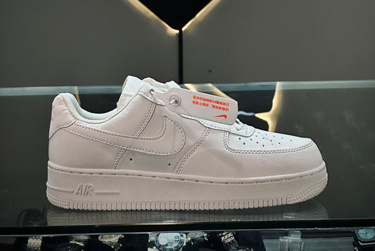 Nike AirForce 1 (simple)